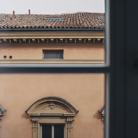 Gregorini Bingham Art Luxury Guest house Bologna
