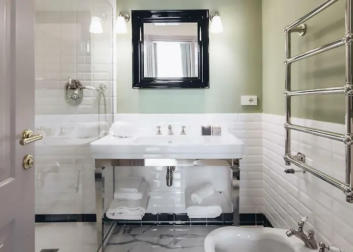 Gregorini Bingham Art Luxury 4* 博洛尼亚