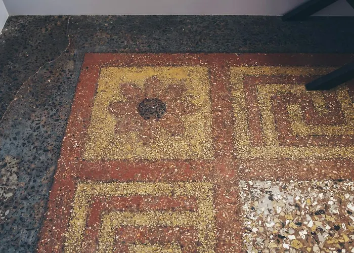 Gæstehus Gregorini Bingham Art Luxury 4*