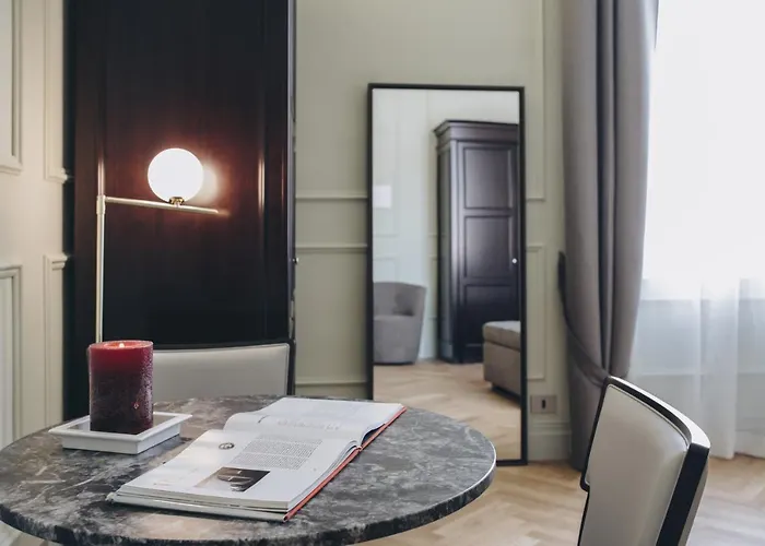 Gregorini Bingham Art Luxury 4* Bolonia