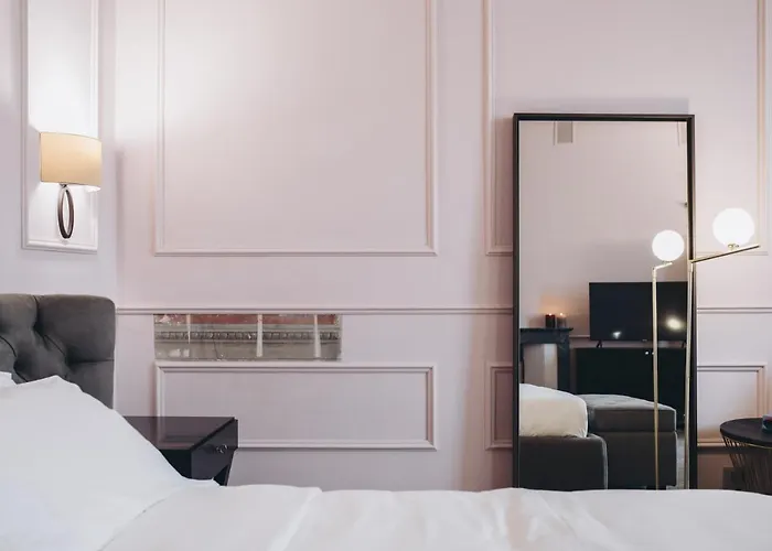 Gæstehus Gregorini Bingham Art Luxury 4*