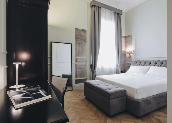 Gregorini Bingham Art Luxury 4* 博洛尼亚