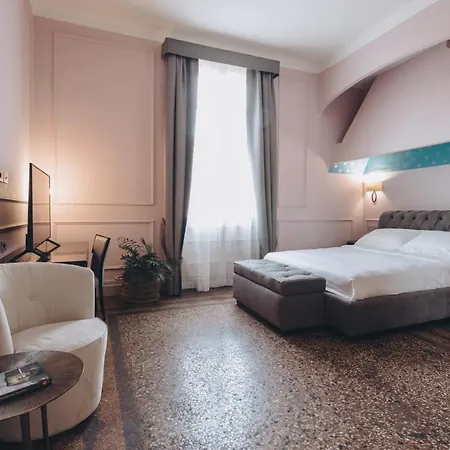 Gæstehus Gregorini Bingham Art Luxury Bologna