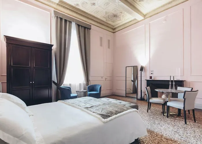 Gregorini Bingham Art Luxury Gæstehus 4*