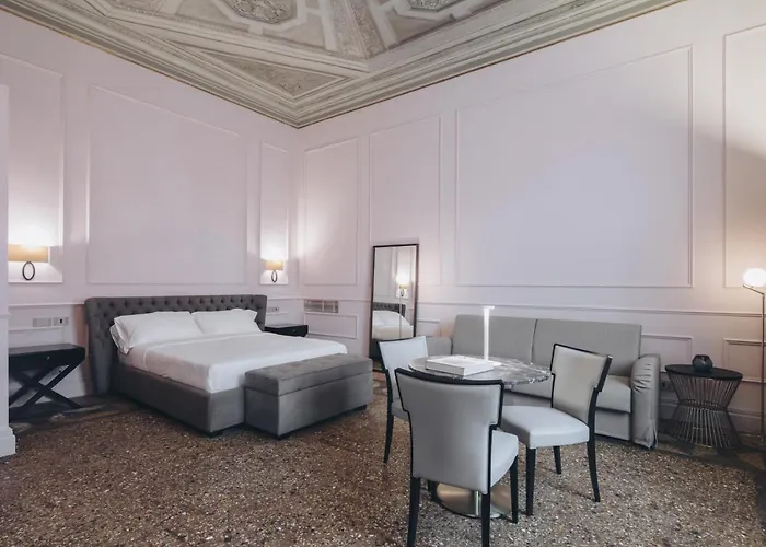 Gregorini Bingham Art Luxury Bologna