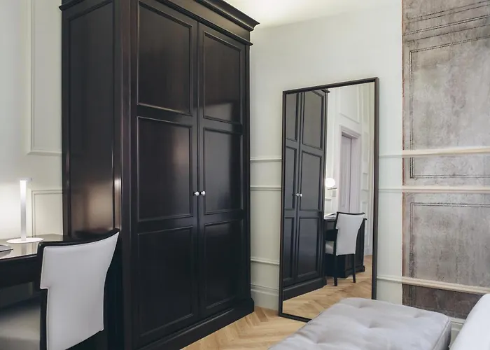 Gregorini Bingham Art Luxury