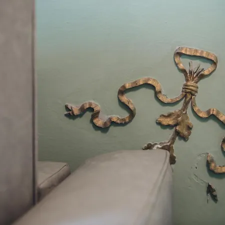 Gregorini Bingham Art Luxury Болонья