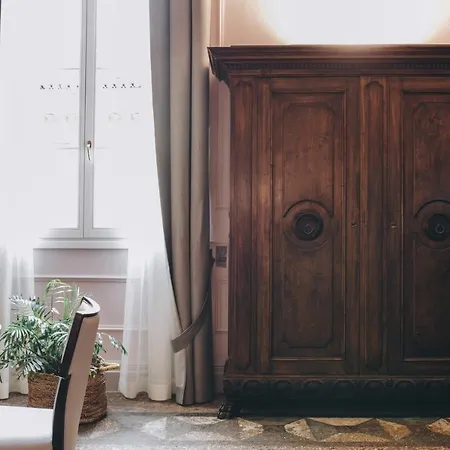 Гостевой дом Gregorini Bingham Art Luxury Болонья