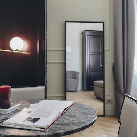 Gregorini Bingham Art Luxury 4* Болонья